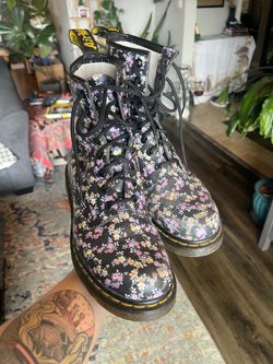 Doc Marten Floral Lace Up Boots Size 8