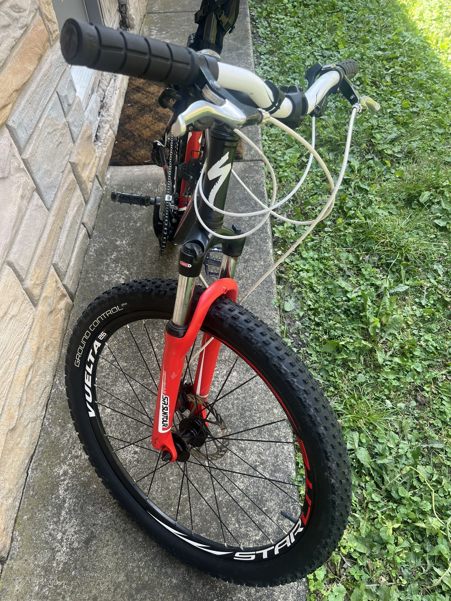 Specialized Mountain Bike $499