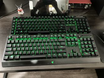 Selling Razer Black Widow V3