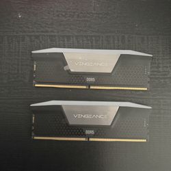 CORSAIR VENGEANCE RGB DDR5 RAM 32GB (2x16GB) 6400MHz (Black)
