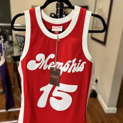 Memphis Jersey Size Small New 149$
