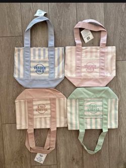 Tote bags