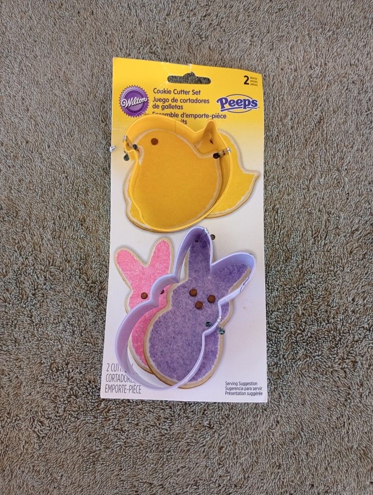 Wilton Peeps Bunny Chick Metal Cookie Cutters Easter 2pc. New