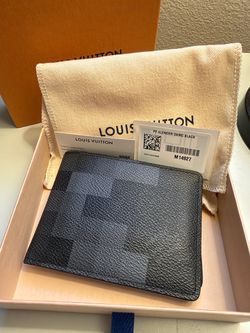Louis Vuitton Men’s Slender Wallet M14927