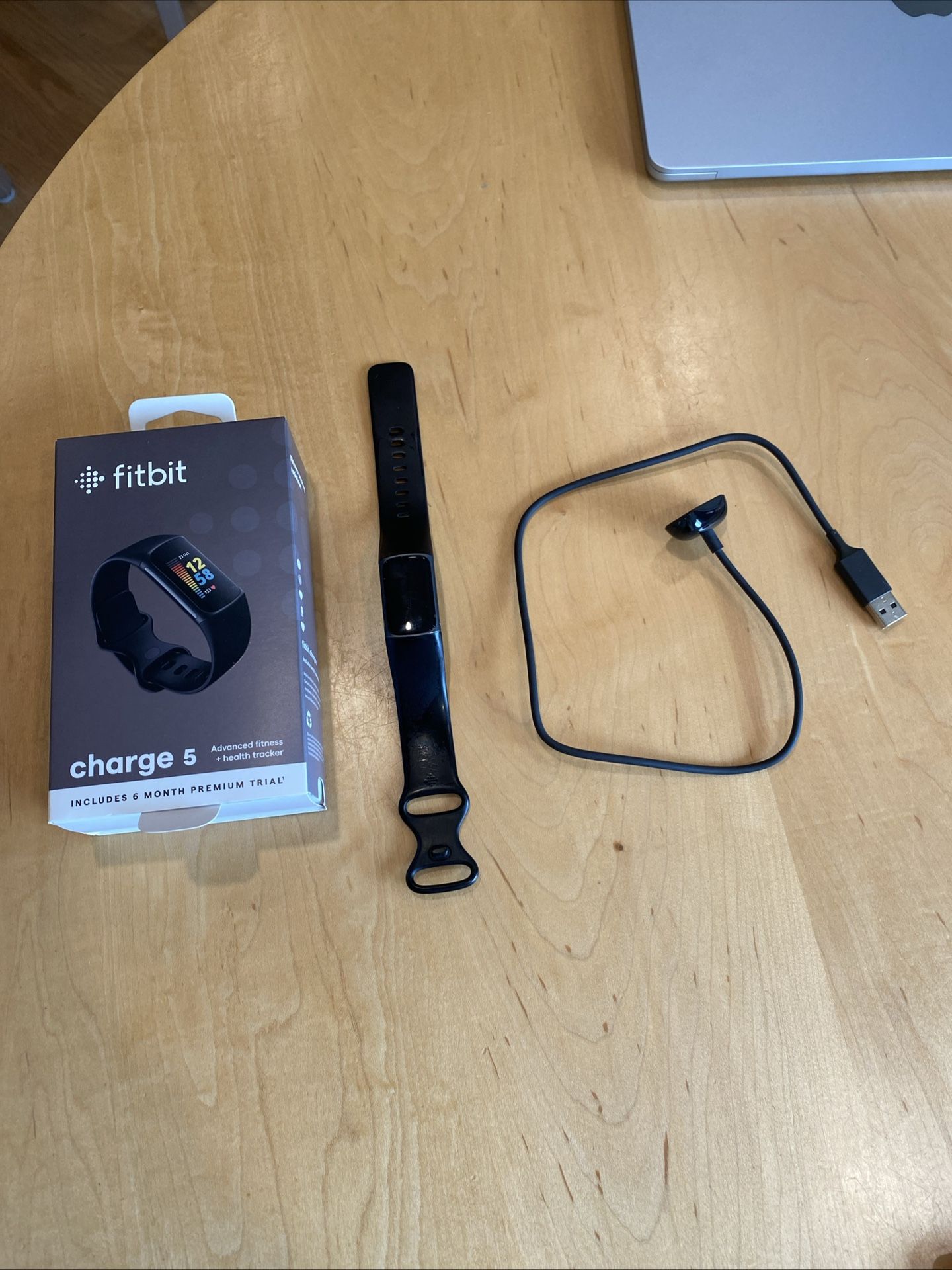 Fitbit Charge 5