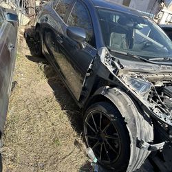2015 Mazda 3 For Parts 