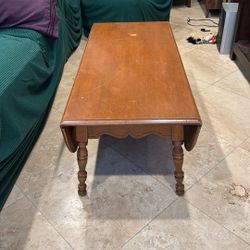 Expandable Mid Century Modern Coffee Table