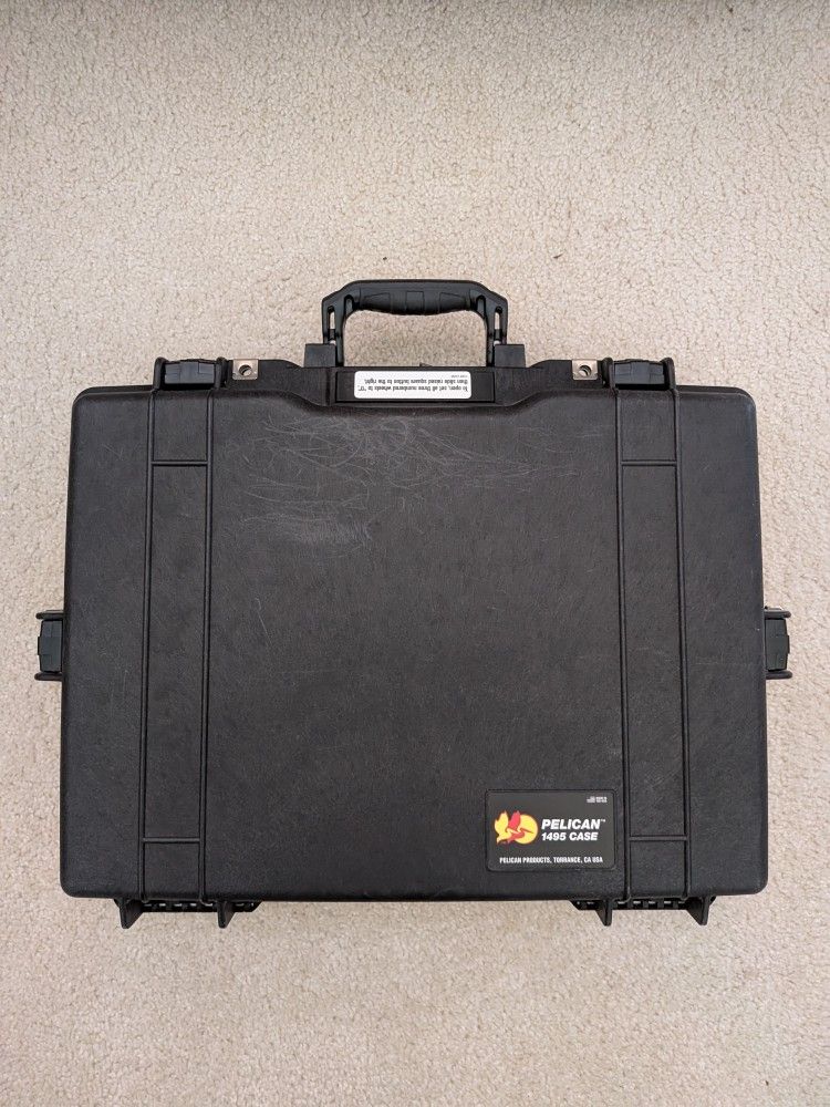 Pelican 1495 Laptop Case Black Waterproof Shockproof W/ Combo Lock&Foam Insert
