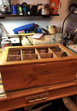 Wooden tea box