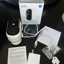 Arlo Essential Outdoor 2K Wireless Security Camera 