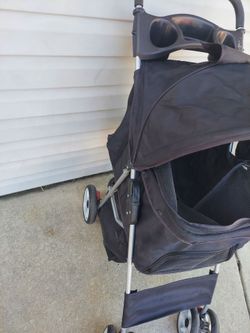 Pet stroller
