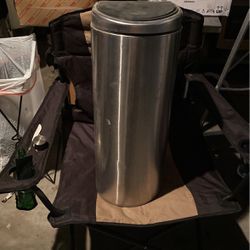 Tall kitchen trash holder