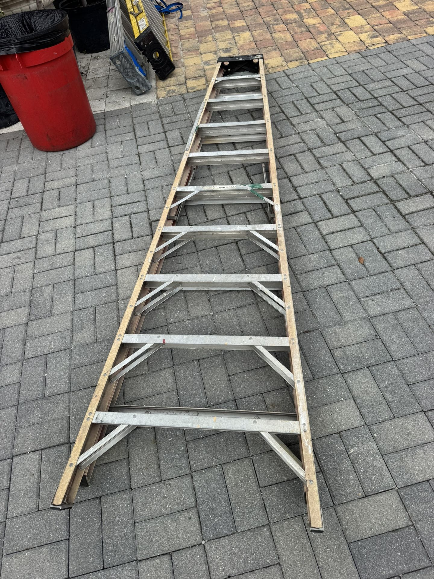 10 ft ladder