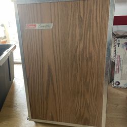 Vintage Coleman 3 Way Convertible Upright Cooler