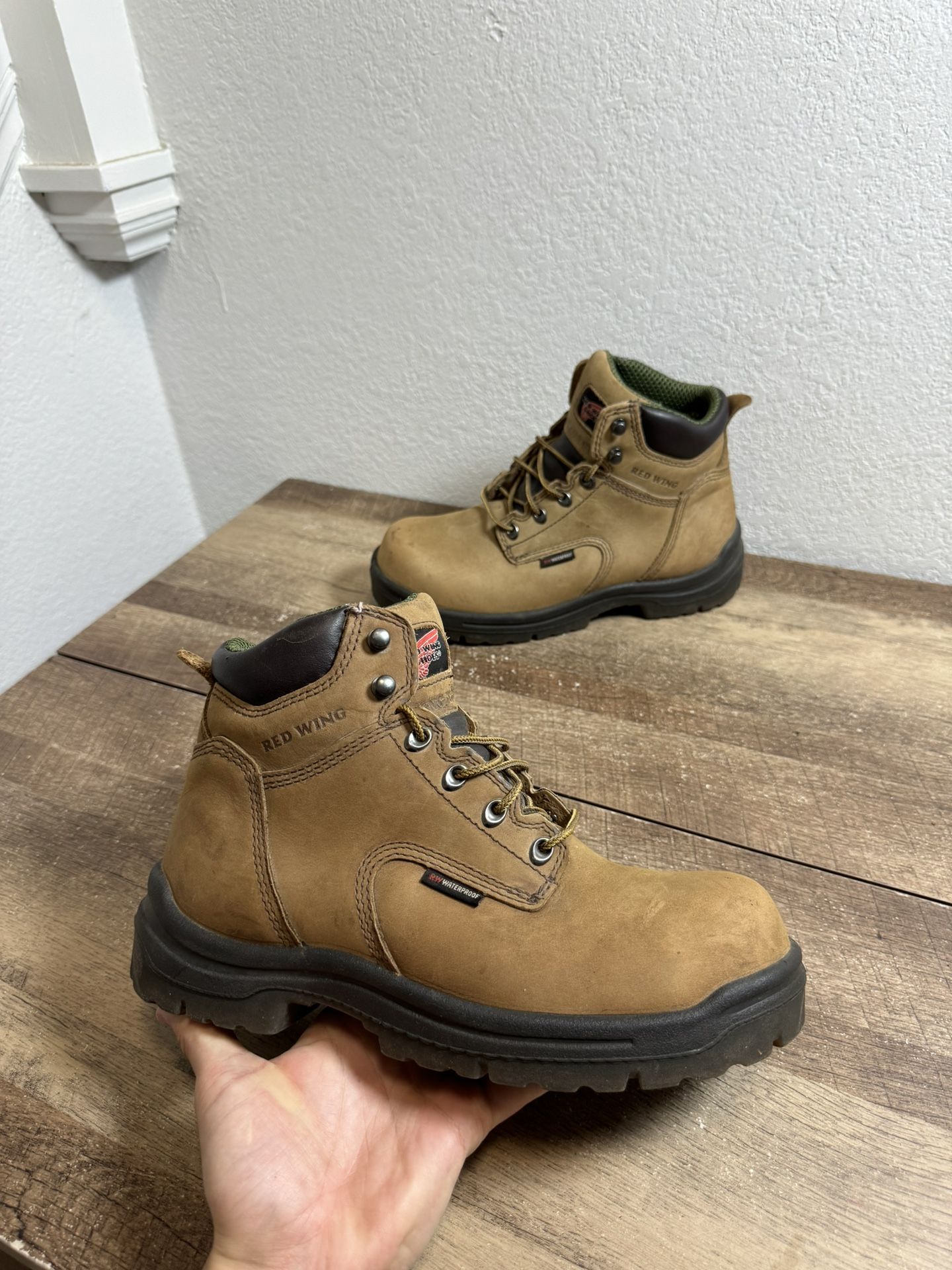 Red Wing Work Boots Shoe ASTM F2892-18 EH Men 7.5 D King Toe Electrical Hazard