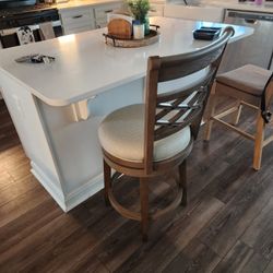 New Swivel Stool