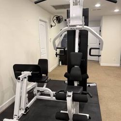 Gently pre-owned Body Solid Multi-Station Home Gym