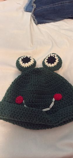 crochet frog beanie hand made