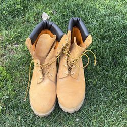 MENS TIMBERLAND BOOTS  SIZE 12