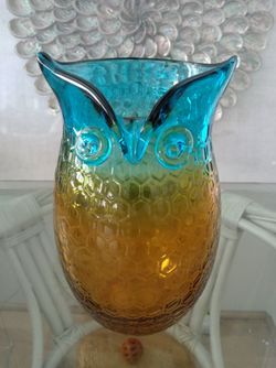 Art Glass Vase 🦉