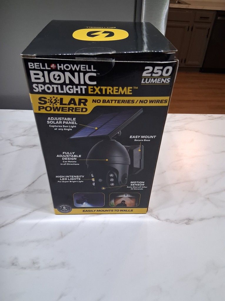 Bell And Howell Bionic Spotlight Extreme, Solar Powered