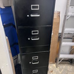 2 Metal Cabinets 