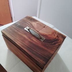 Rustic Jewelry Box With Mirror 