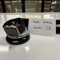 Apple Watch Series SE -  PAYMENTS AVAILABLE ONLY $25 DOWN - NO CREDIT NEEDED 