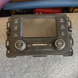 2015 ram 1500 stock radio 