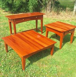 Living Room furniture Shaker Style