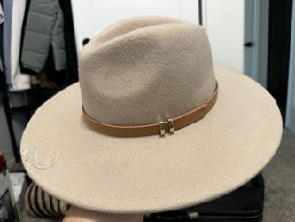 Women’s Hat