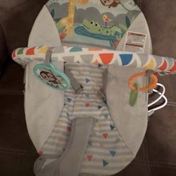 Bright Starts Baby Bouncer  Open box item not in the original box