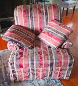 Alexvale Sofa And Chair Set – Solid Wood Frame – Exceptional Condition