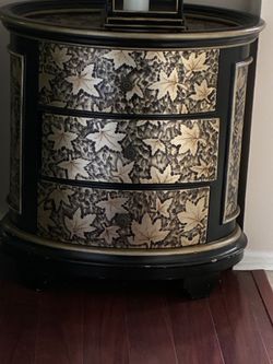 Black Oval with Gold Leaves Side Table