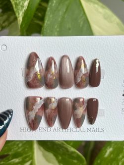 Handmade Almond Press On Nails in Medium Size