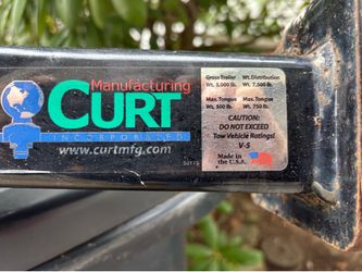 Curt Trailer Hitch - Model 56175