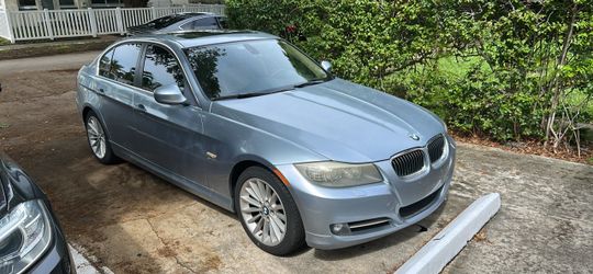 2011 BMW 335i xdrive Manual trans