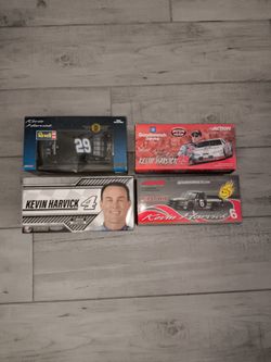 Kevin harwick die cast three cars one truck in the box