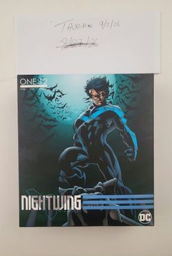 Mezco One:12 Collective Nightwing