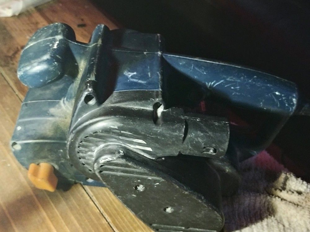 Ryobi BE318-2 Belt Sander (5.3 amp)