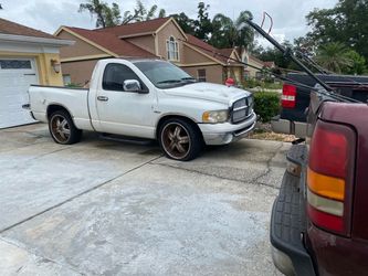 Dodge Ram 1500 Regular Cab Pickup Truck