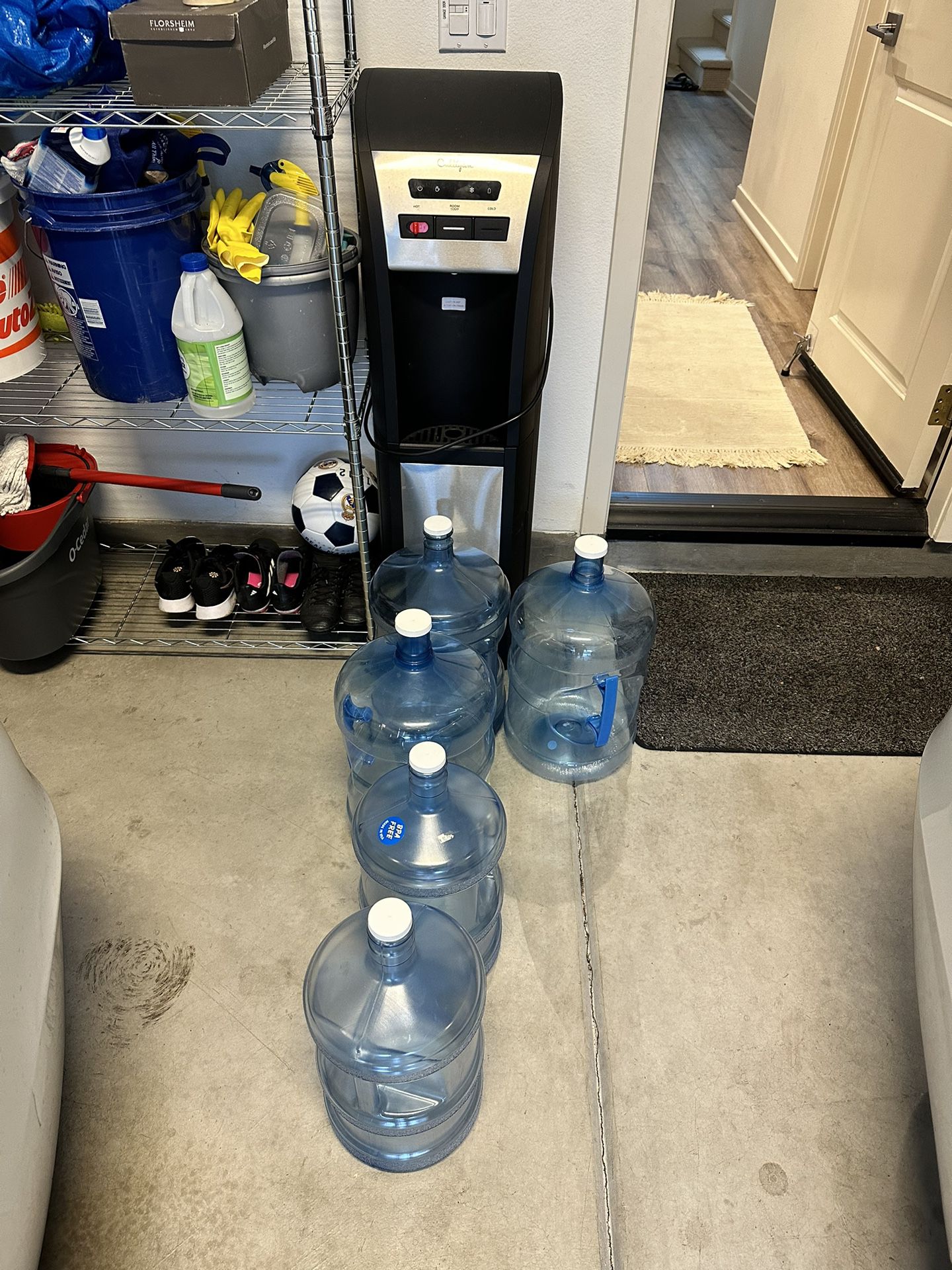 Culligan Water Cooler + 5 Bottles