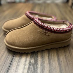 NEW UGG Tasman Slippers Women’s Size 9