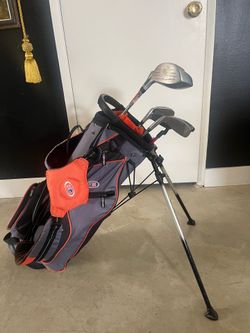 Kids Gold Clubs and Bag