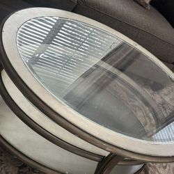 Coffee Table And Side Table 