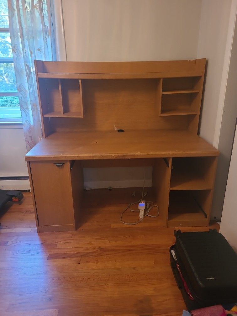 Office Desk