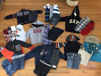 Boys size 2t fall winter clothing
