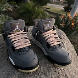 Jordan 4 Cool Grey