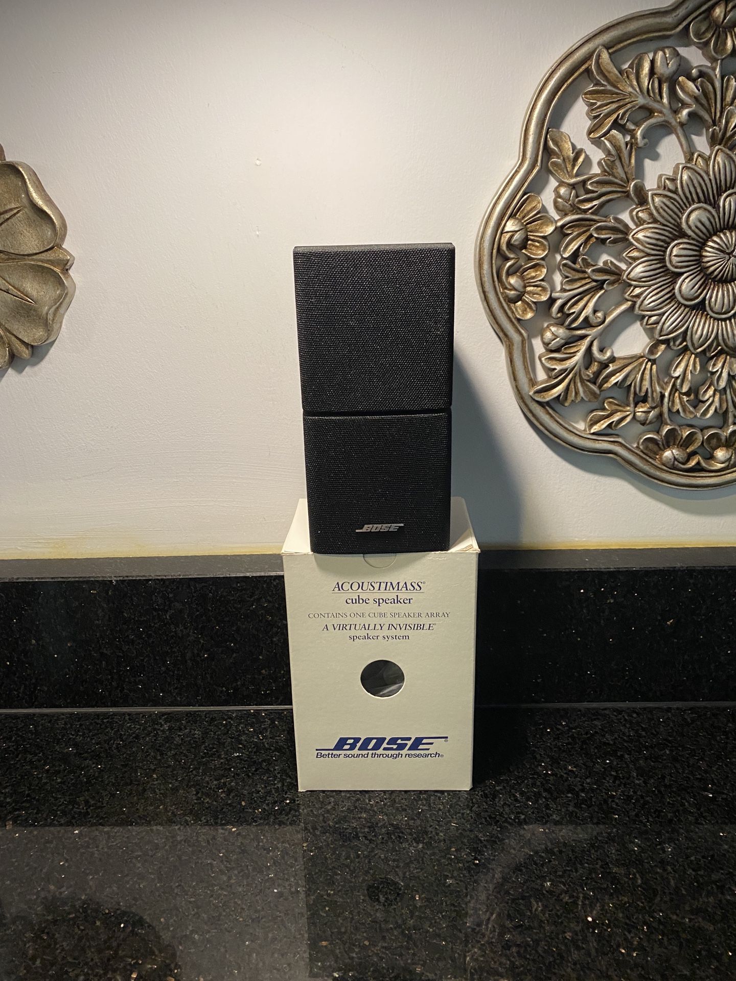 BOSE Lifestyle Acoustimass Swivel Doubleshot Single Cube Speaker Array Black