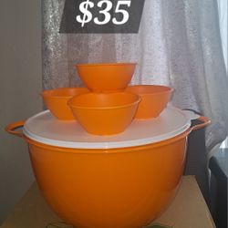 Tupperware 